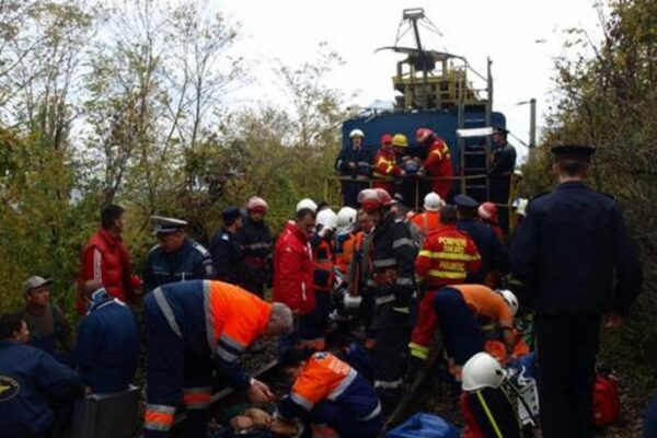 Un angajat de la CFR va încasa despăgubiri morale în valoare de 120.000 de euro. O drezină s-a izbit în plin de un tren marfar