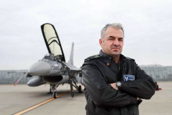 Clujean numit la șefia celei mai mari baze de aviație militară din România. Este considerat un as al aviației militare românești