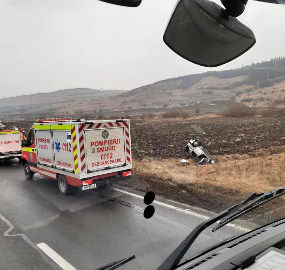 Accident grav la Mărtinești. Se circulă cu viteză foarte mare