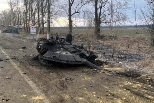 Aceste filme nu sunt publicate de televiziunile românești. Ne întrebăm de ce? Armada rusă lovita puternic cu dronele