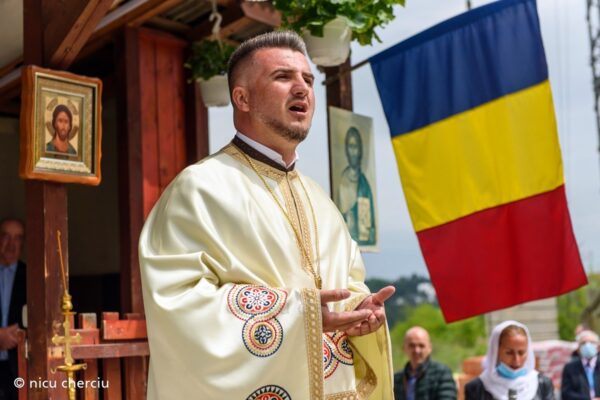 Preotul din Florești acuzat de adulter. Există o înregistrare incredibilă cu preotul Marțiș