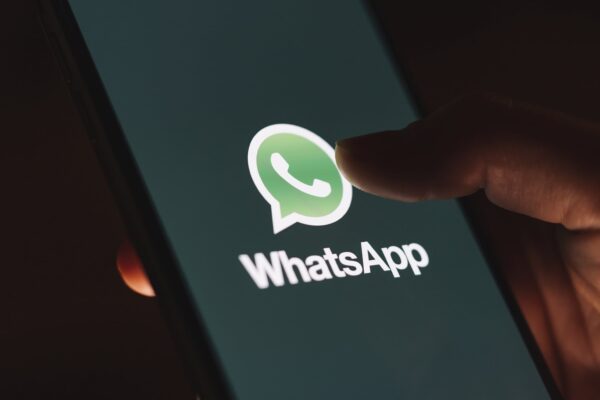 Protecția Consumatorilor a înființat un număr special de WhatsApp pentru reclamații