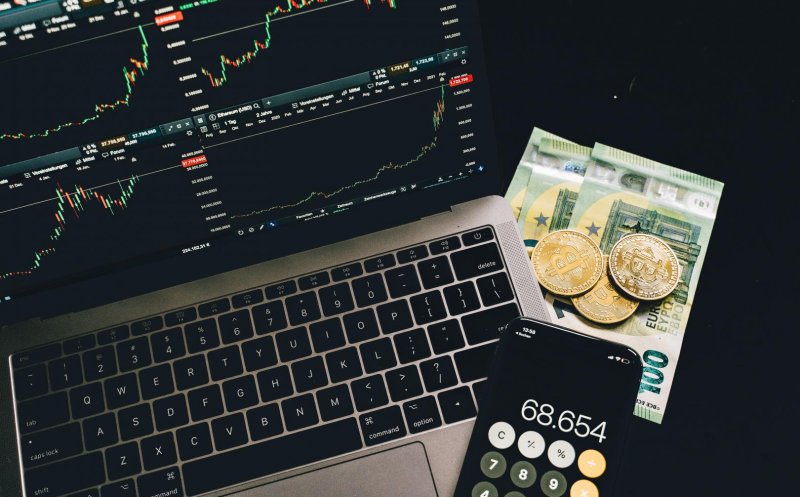 UE a lansat un avertisment care îi vizează pe investitorii în criptomonede