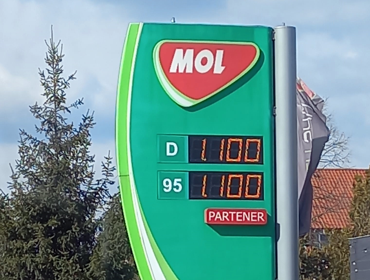 Amendă ridicol de mică pentru Mol România cu sediul la Cluj. Încercarea de destabilizare economică a României costă 20.000 de euro