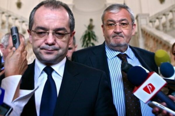 Doi apropiați ai lui Emil Boc au primit ani grei de închisoare. Primarul Clujului a rămas șocat când a auzit ce pedepse au primit