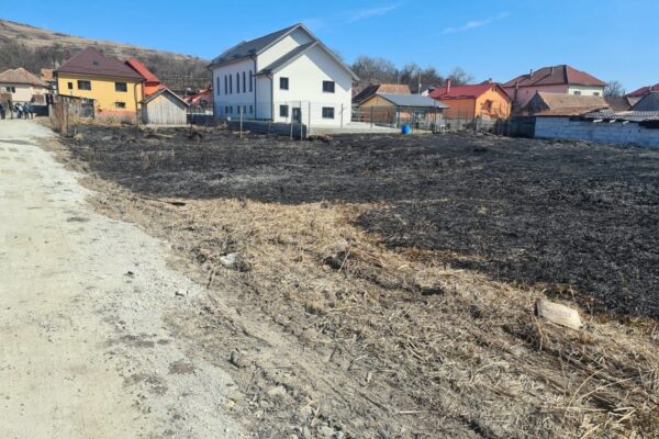 Românii sunt tot mai inconștienți. Un localnic a fost la un pas să dea foc la tot satul Chinteni