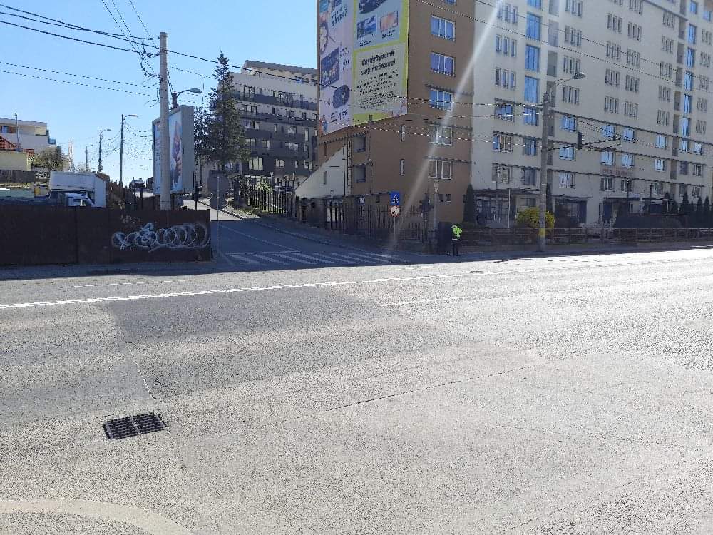 Semafor nou la intersecția străzilor Teodor Mihali și Sarmisegetuza