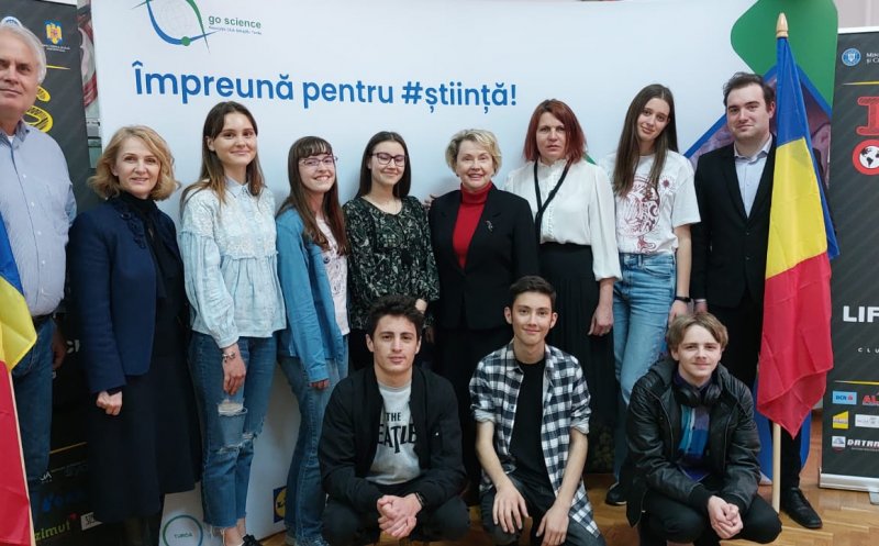 Un grup de elevi clujeni au fost medaliați la un concurs internațional de știință
