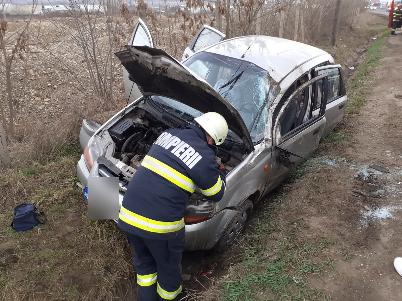 Accident între Gilău și Florești. Unii șoferi nu pot ține nici drept de volan
