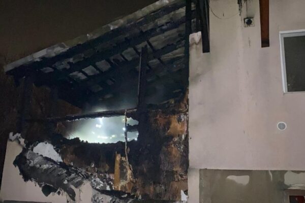 INCENDIU la o casă din comuna Feleacu. Garajul s-a făcut scrum