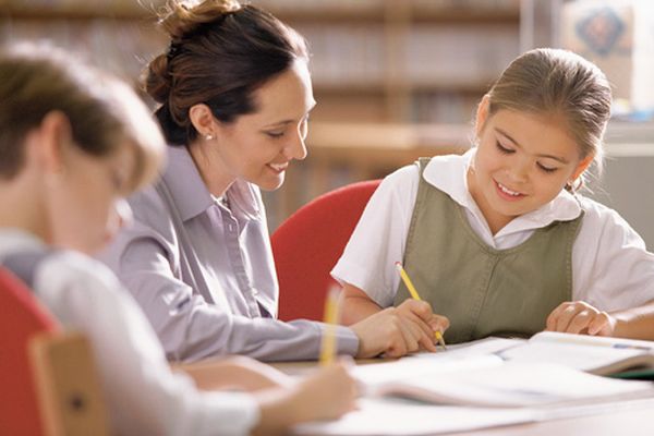 Profesorii din Cluj care dau meditații și nu plătesc la stat, luați în vizor de ANAF