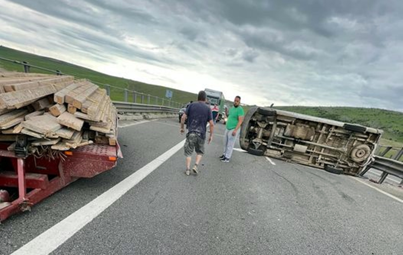 Accident grav pe autostrada Sebeș Turda. Circulația a fost blocată pe un sens