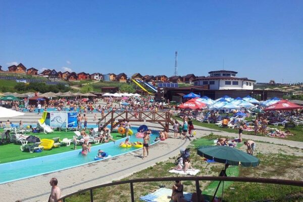 Adevărul despre celebrele ”Băi de la Figa”. ”Condiții de India și prețuri de Dubai”