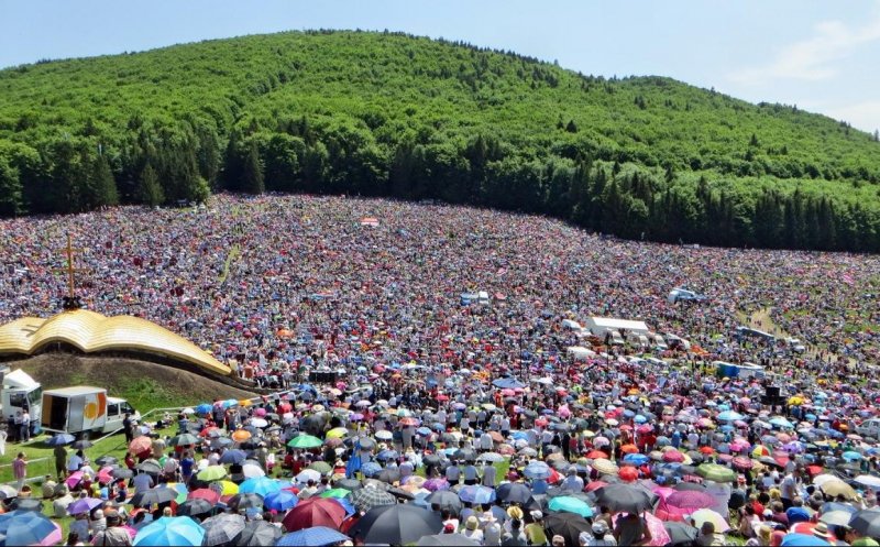 Mii de pelerini așteptați la Șumuleu Ciuc pentru a lua parte la procesiunea de Rusaliile catolice