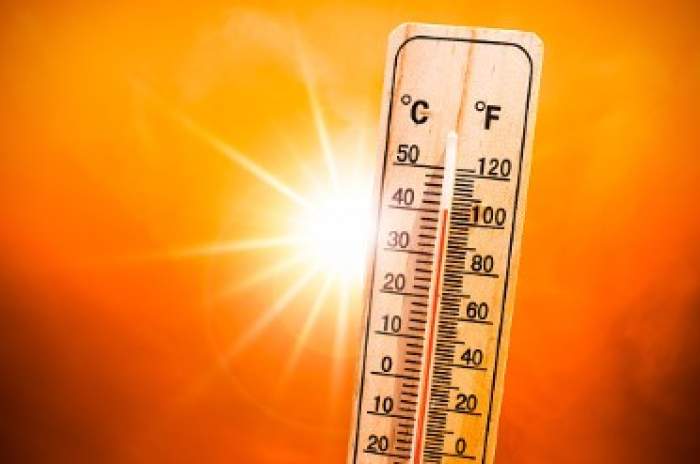 A fost prelungită avertizarea de CANICULĂ în România. Weekend cu temperaturi de până la 40 de grade
