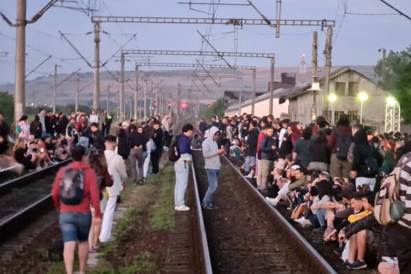 Electric Castle o dezamăgire pentru miile de festivalieri. S-a așteptat la coadă chiar și șase ore