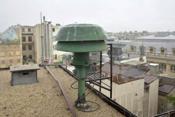 Urmează un exercițiu de alarmare a populației. Autoritățile îi informează pe români să nu intre în panică dacă aud sirenele