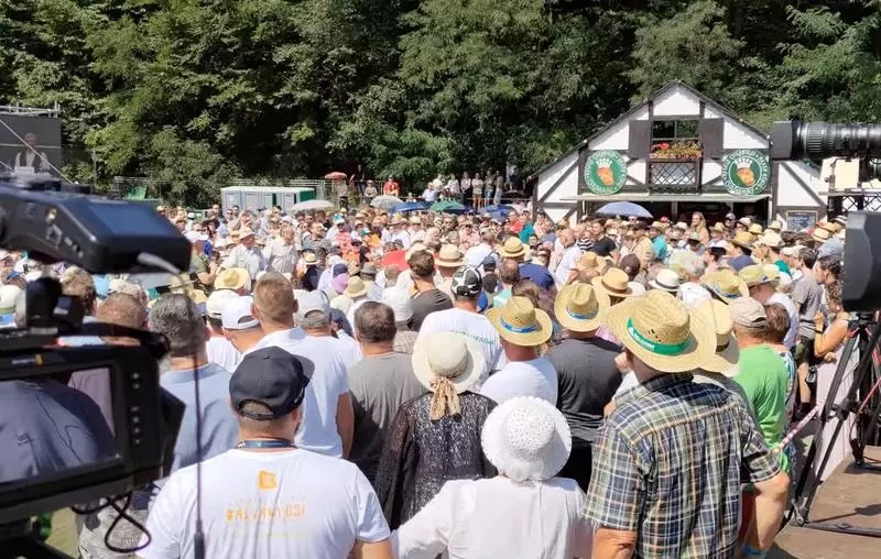 Cinci drogați au fost prinși la Tabăra de Vară de la Băile Tușnad, unde a participat și Viktor Orban