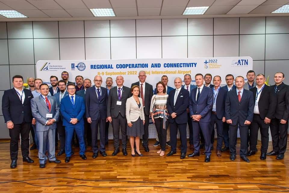 Liderii aviaţiei europene discută despre cooperare şi conectivitate la Cluj-Napoca