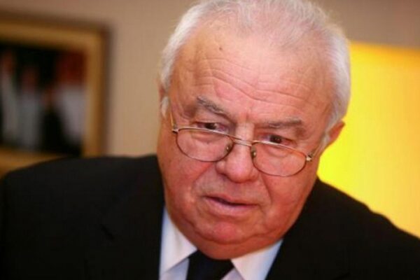 A murit actorul Alexandru Arșinel