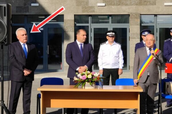 Doar speciali în jurul lui Emil Boc. Cine este noul pensionar de lux care îl consiliază pe Emil Boc