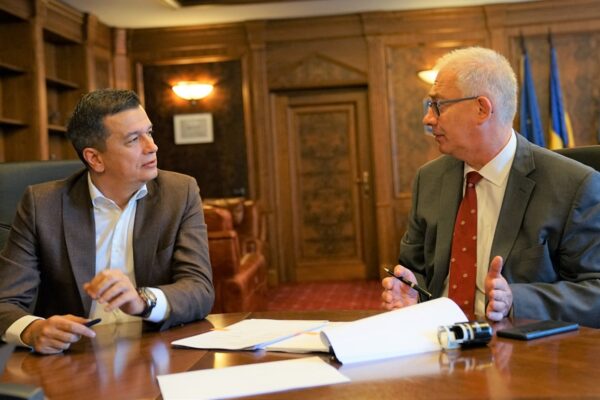 Aeroportul Cluj va cumpăra cele mai moderne instalații de degivrare