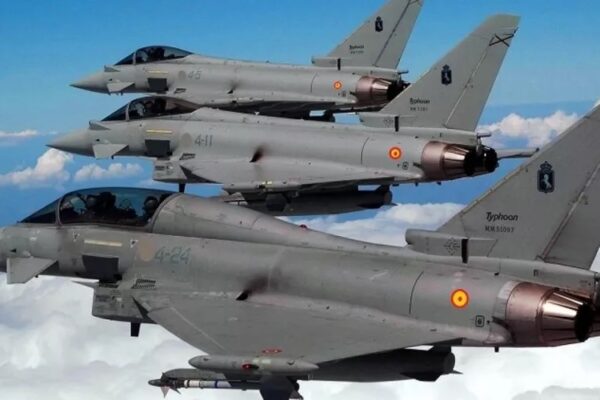 Întăriri pe flancul de est al NATO. Spania trimite în România 8 avioane și 130 de militari