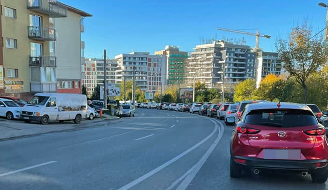 Accident grav pe varianta Zorilor-Mănăștur. Traficul este blocat