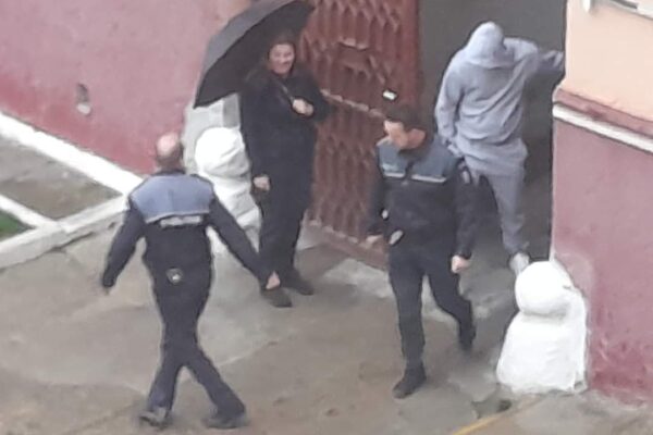 Lui Culiță Sterp încep să i se adune necazurile cu legea. Acum a fost săltat chiar din Tribunalul Cluj și dus la audieri