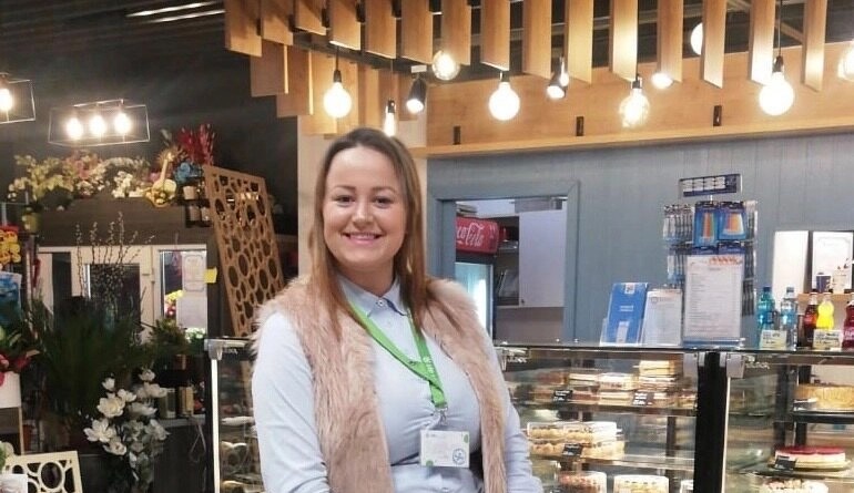 Tânăra țepară din Bistrița care a înșelat mai mulți oameni cu credite fictive se află în arest la Cluj
