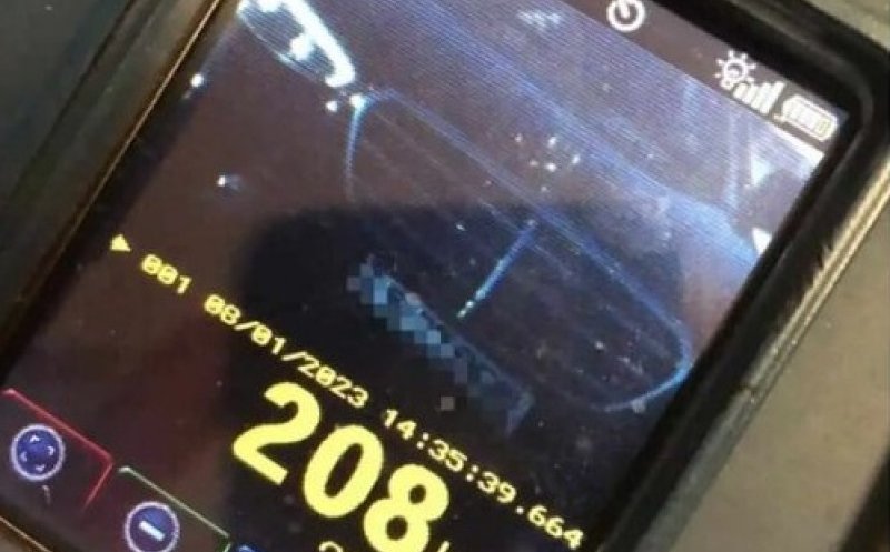 „Micul Schumacher” din Cluj a fost prins gonind cu peste 200 km/h pe autostradă