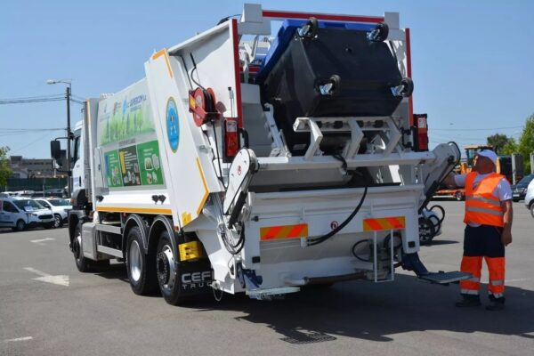 ATENȚIE – Ce amenzi riști dacă nu închei contract cu noul operator de salubritate din Cluj-Napoca