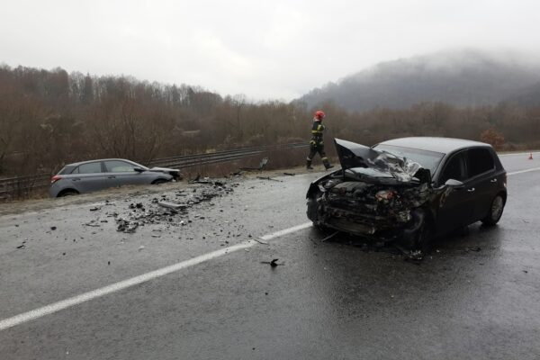 Accident grav la Morlaca. Este timpul ca autoritățile să ia măsuri pe DN 1. Traficul este blocat