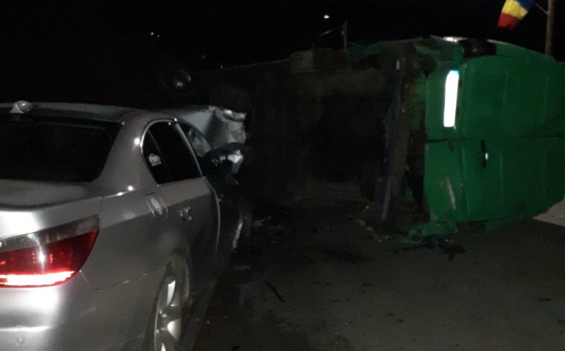 Accident între două mașini la Frata