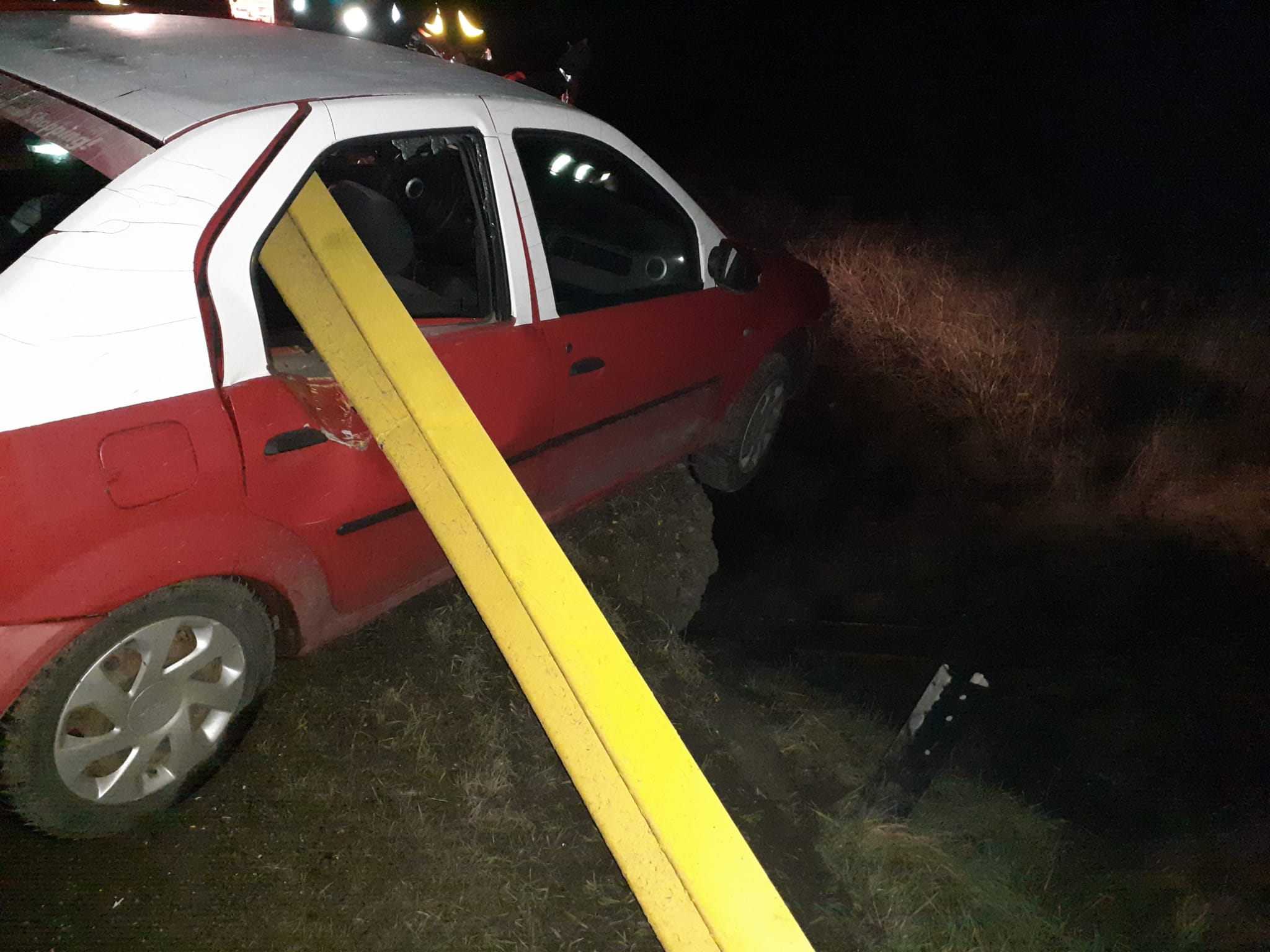 ACCIDENT între localitățile Viștea și Gârbău. Două persoane au ajuns la spital