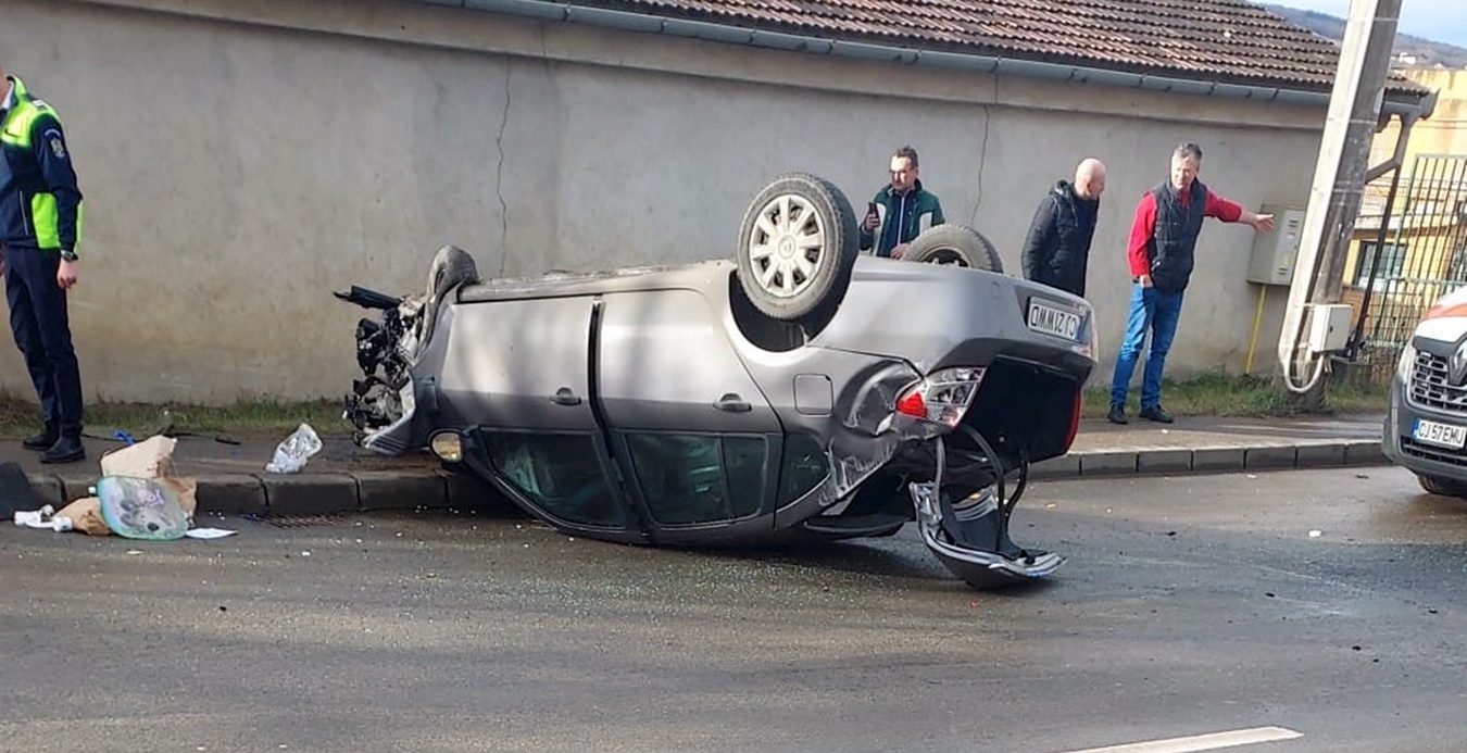 Canalele din Cluj Napoca sunt capcane mortale pentru șoferi. Ce s-a întâmplat pe Calea Oașului VIDEO