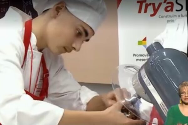 Olimpiada de patiserie și brutărie a avut loc la Cluj. Zeci de elevi au gătit pentru locul 1