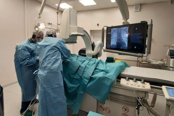 Medicii clujeni au reușit să salveze doi pacienți aflați într-o stare gravă