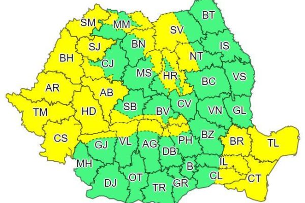 PROGNOZA METEO. Urmează un val de răcire accentuată, cu vânt și precipitații. Clujul, sub cod galen!