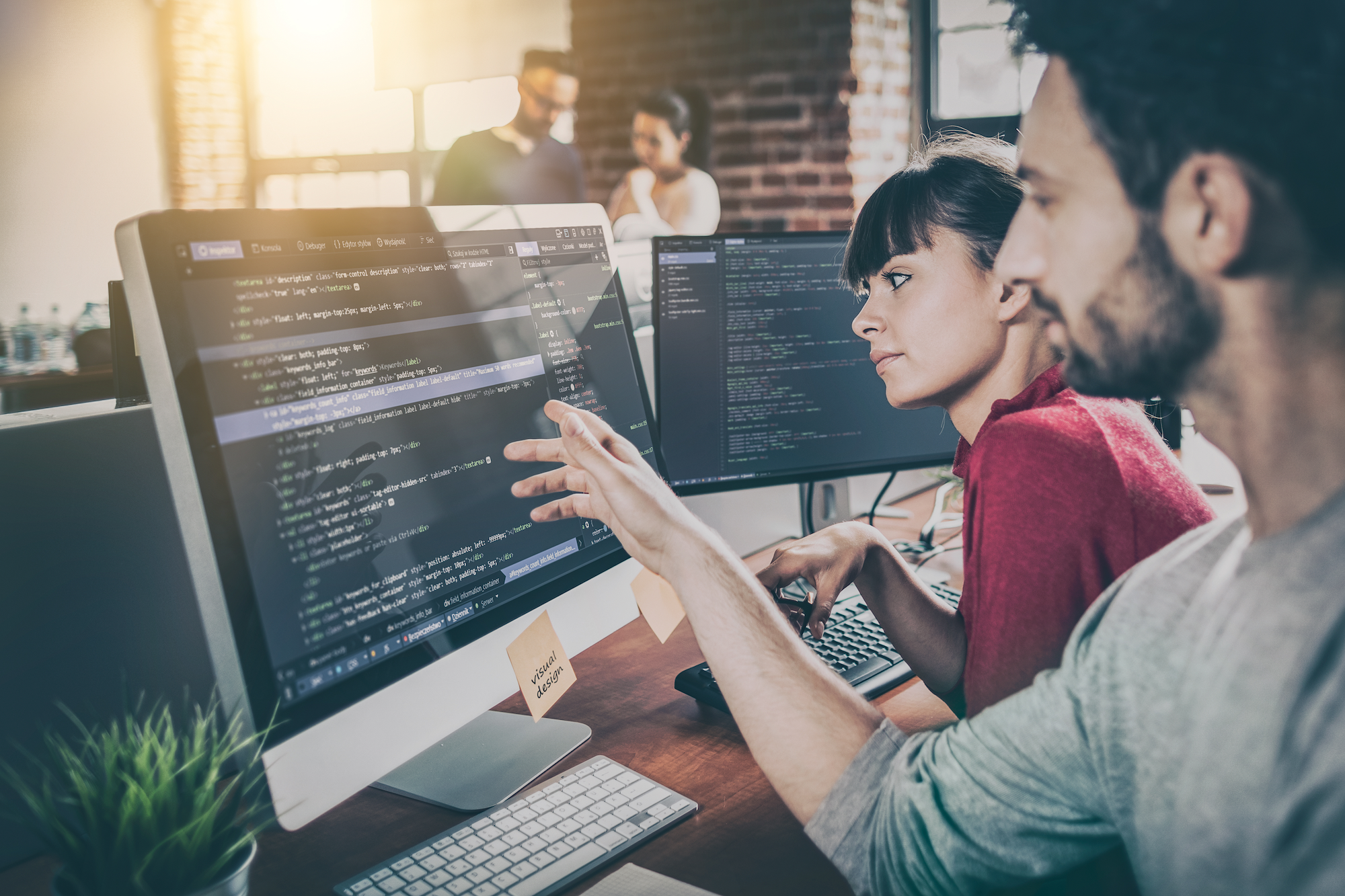Software development – soluția ideală pentru problemele afacerii tale