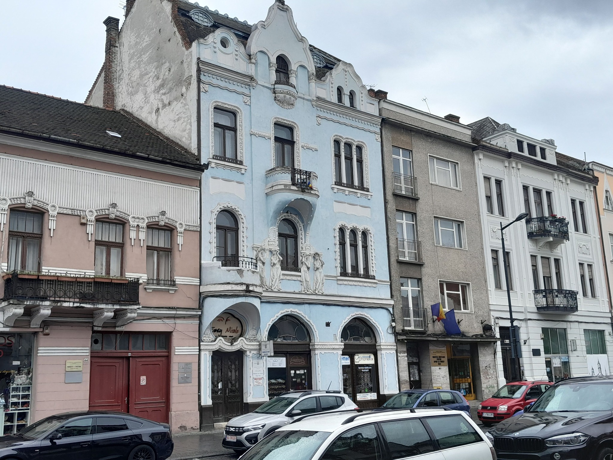 Tu știai că la Cluj a funcționat „Banca Iliescu”? Este cea mai frumoasă clădire din centrul orașului – FOTO