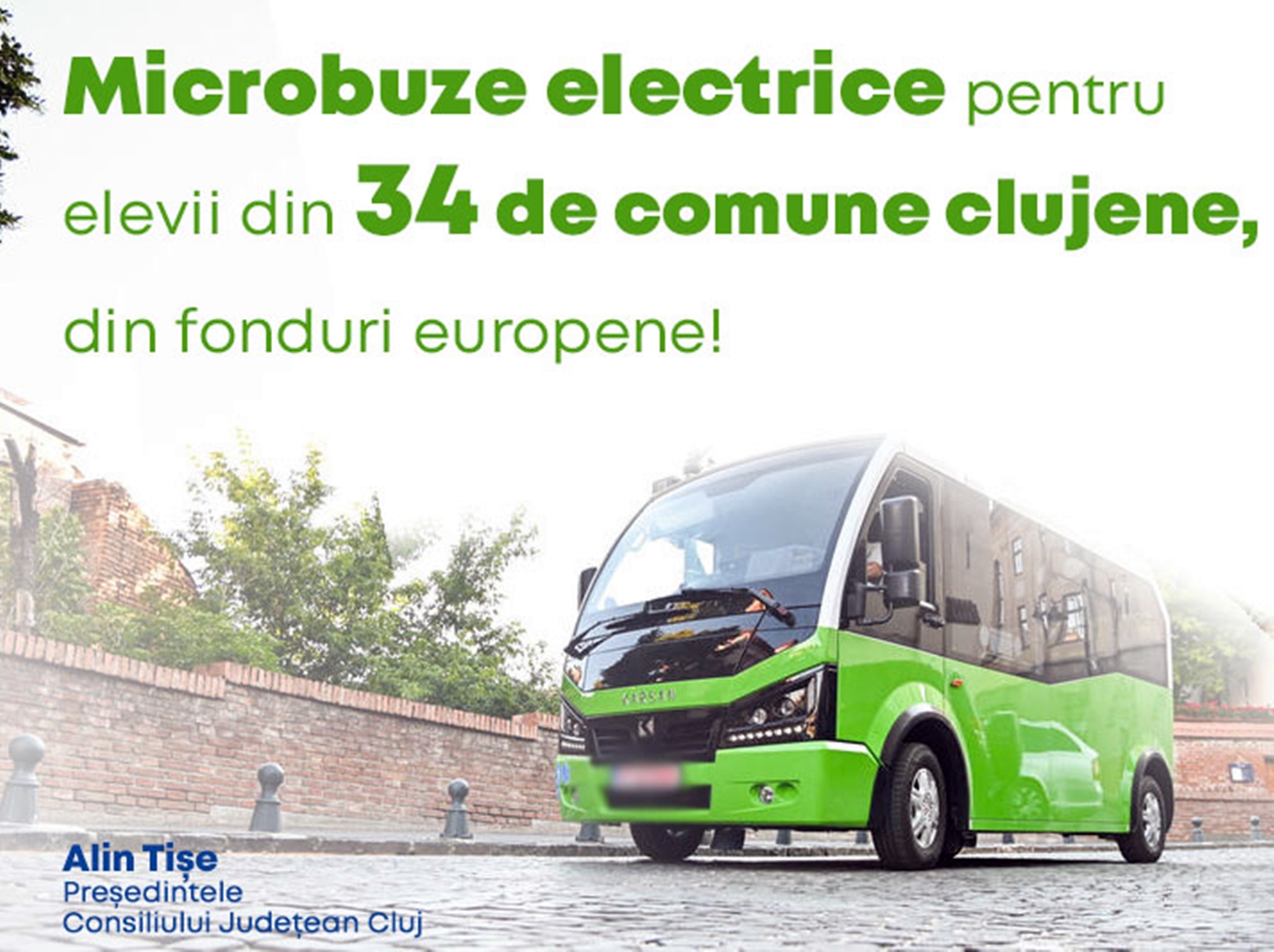 Bani aruncați pe geam. Microbuze electrice pentru elevii de la sate