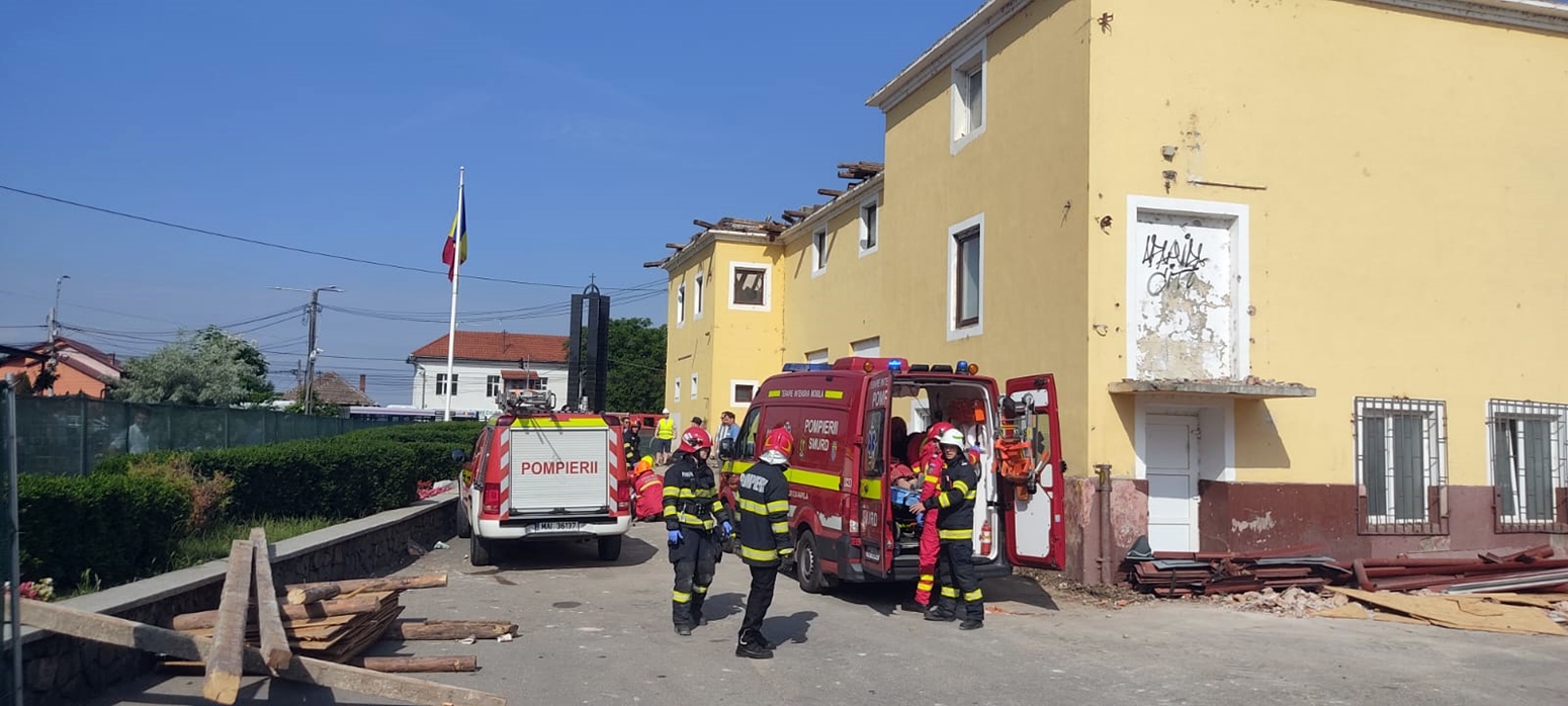 Tragedie la Apahida. S-a prăbușit tavanul Căminului Cultural