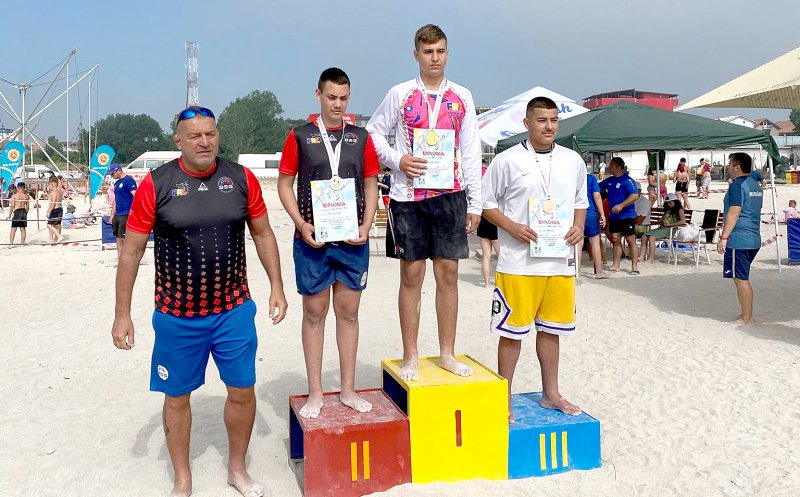 Juniorii CSM Cluj-Napoca au urcat pe podium la Campionatul Național de Lupte pe Plajă de la Costinești