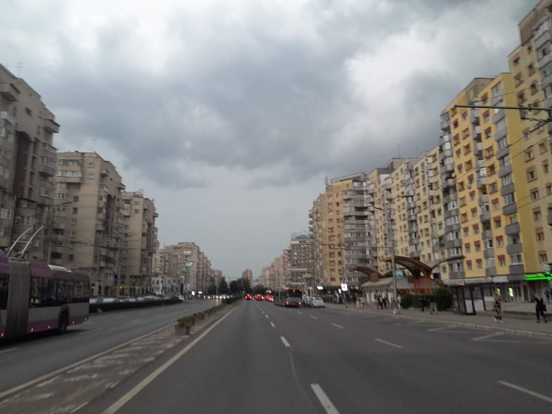 S-a emis RO-ALERT de cod portocaliu de vreme rea în mai multe localități din Cluj