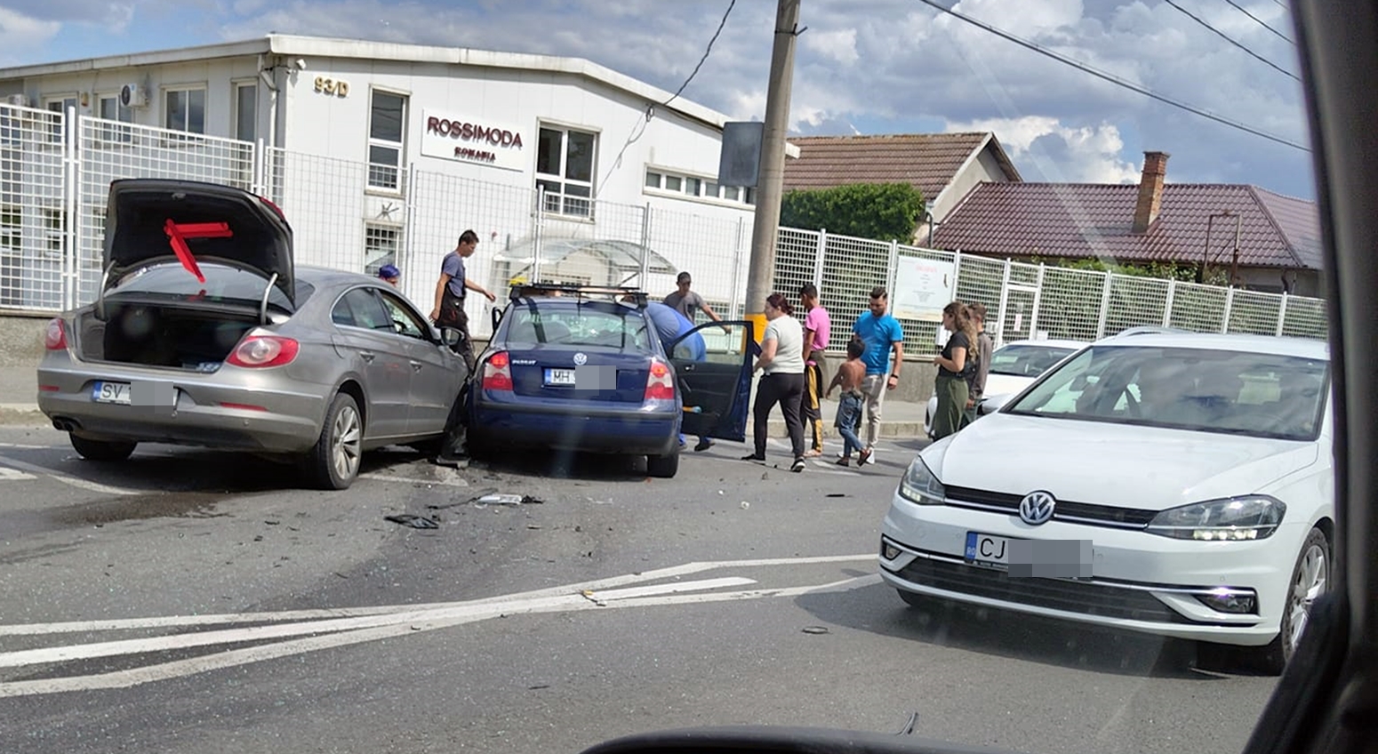 Accident grav în zona aeroportului din Cluj Napoca. Se circulă cu greutate