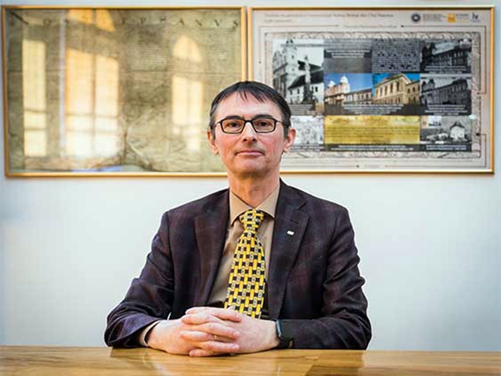 Cine este noul rector al Universității Babeș Bolyai. Un alt bugetar plătit regește