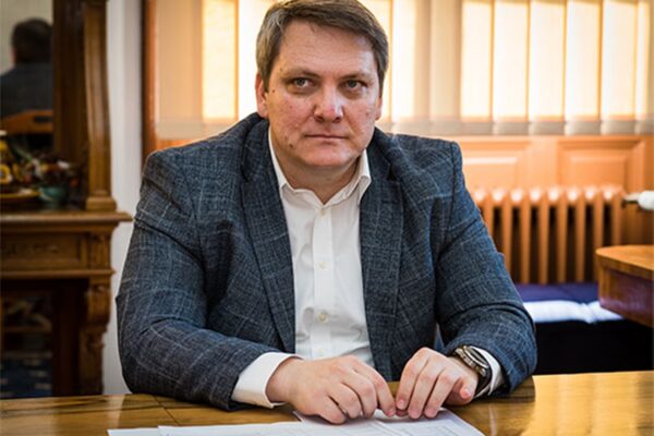 Prorectorii UBB Cluj, salarii de mii de euro. Eternul Dan Lazăr este tot acolo