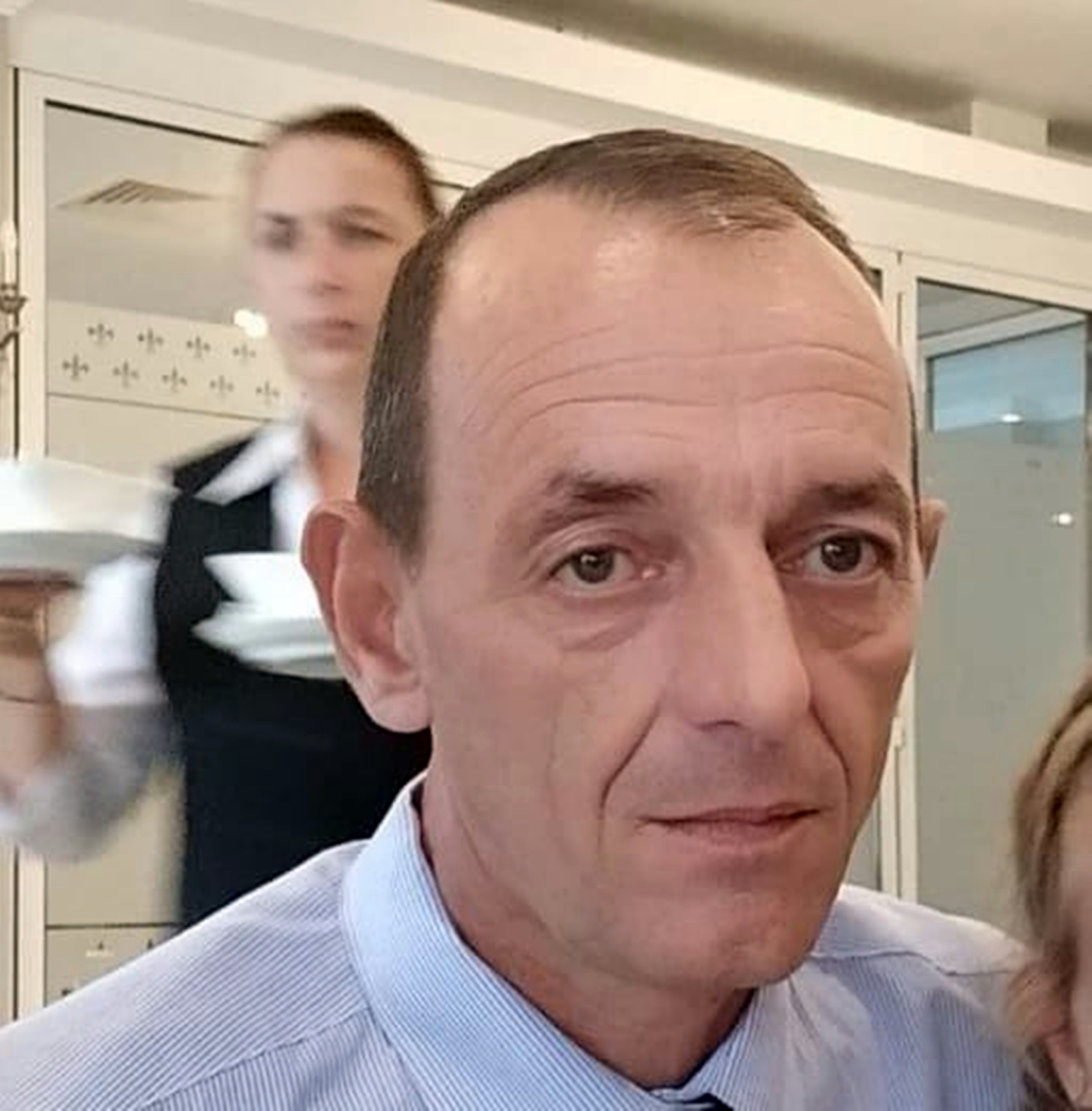 Plutonierul Lar a tras cu pistolul în Arhivele Nationale Cluj.