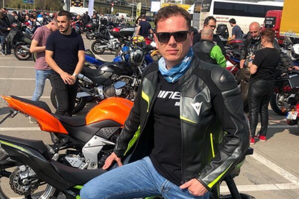 Cine este motociclistul din Cluj care a murit într-un grav accident de circulație. Un cunoscut arhitect …